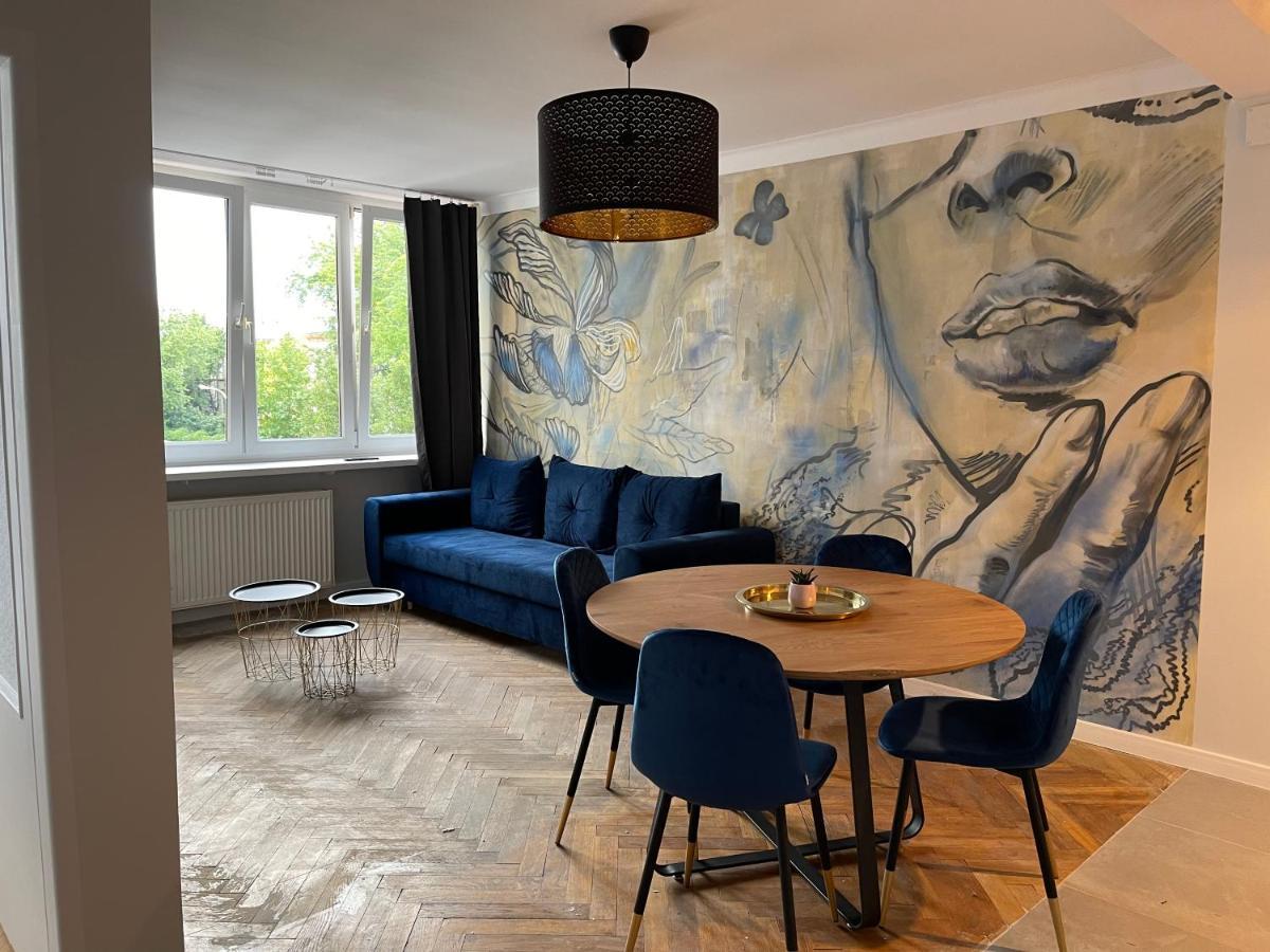 Nowogrodzka 78 - Apartament Dla 4 Osob - 200M Od Szpitala Klinicznego Na Lindleya - 1Km Do Dworca Centralnego - Wifi - Smart Tv 45 Cali Varšava Exteriér fotografie