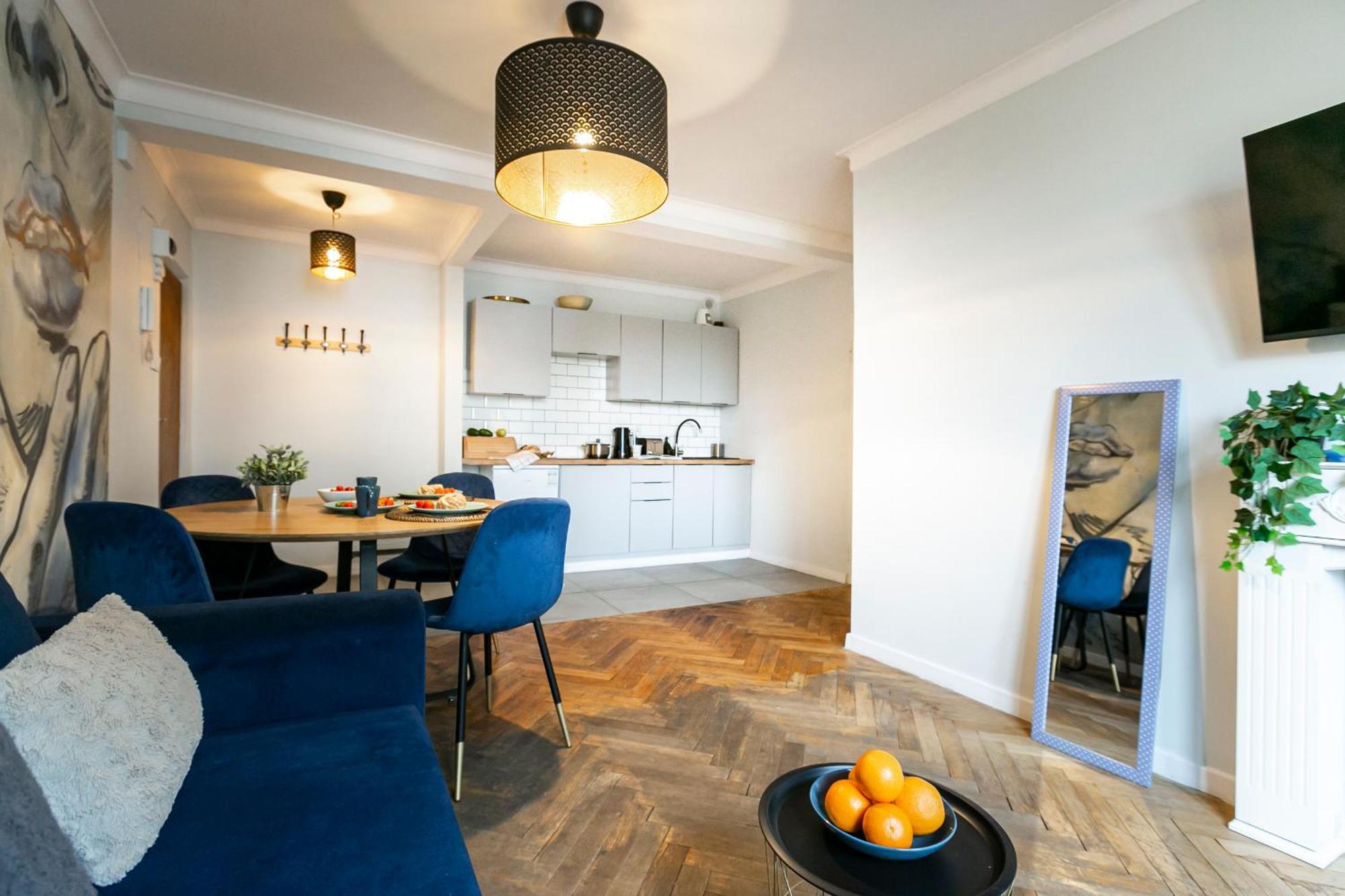 Nowogrodzka 78 - Apartament Dla 4 Osob - 200M Od Szpitala Klinicznego Na Lindleya - 1Km Do Dworca Centralnego - Wifi - Smart Tv 45 Cali Varšava Exteriér fotografie